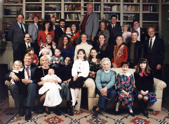 1990 family gathering